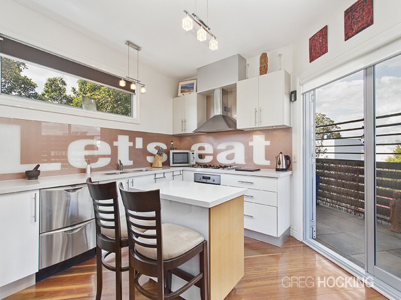 16 Mariner Street, Williamstown image 3