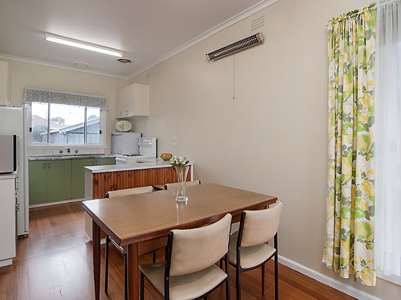 16 May Street, Altona North image 3