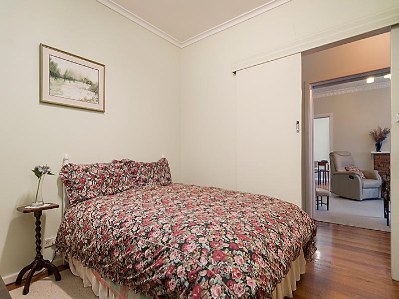 16 May Street, Altona North image 4