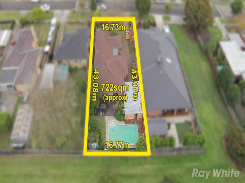 16 Mayfield Drive, Mount Waverley image 2