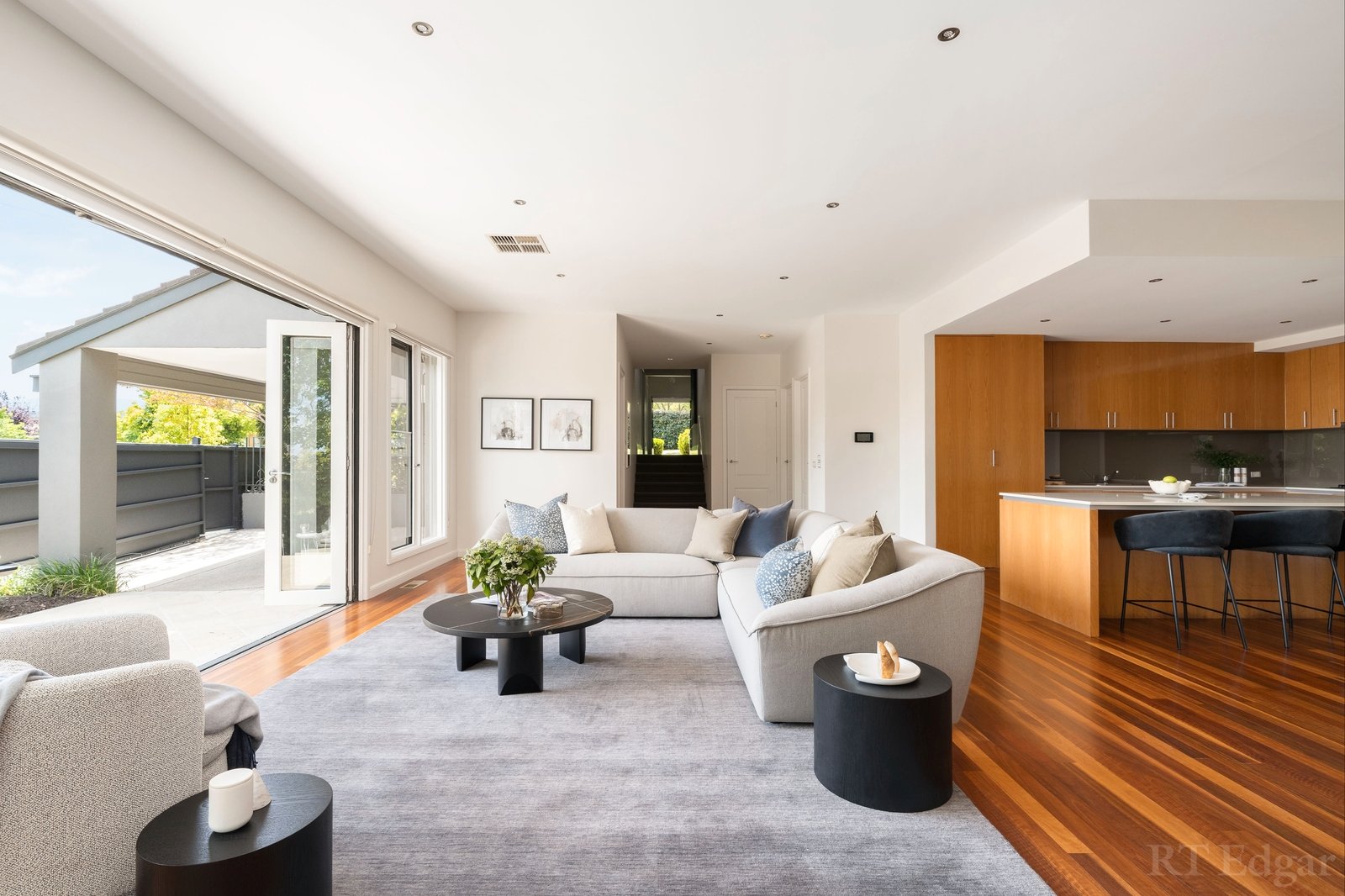 Property Gallery Thumbnail 4