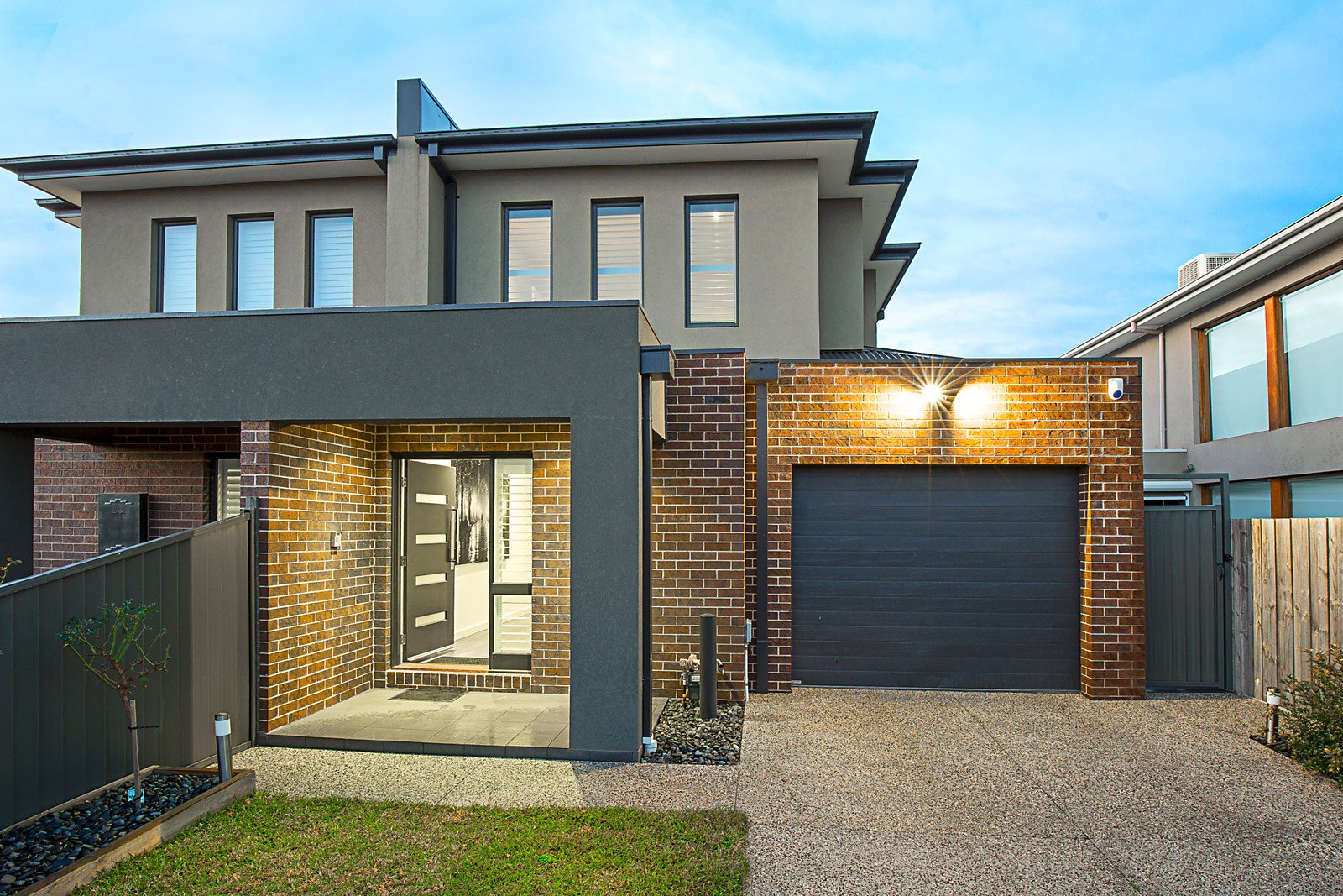 16 Medfield Avenue, Avondale Heights VIC 3034