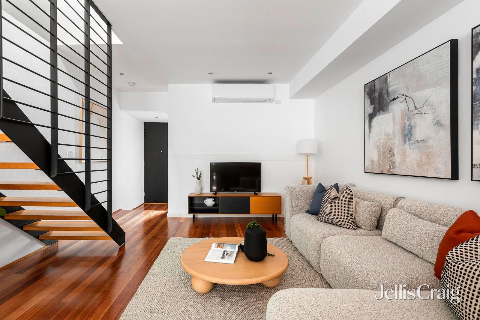 16 Melrose Street, North&nbsp;Melbourne image 3