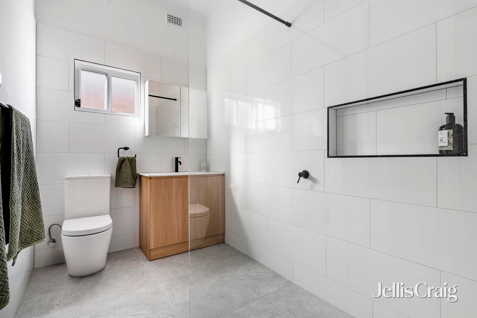 16 Melville Road, Pascoe&nbsp;Vale&nbsp;South image 6