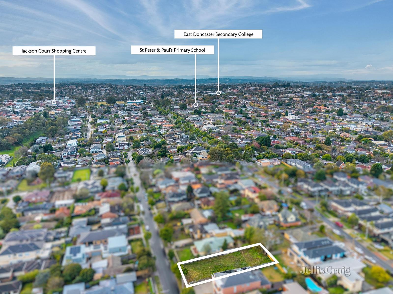 16 Meryl Street, Doncaster East image 4