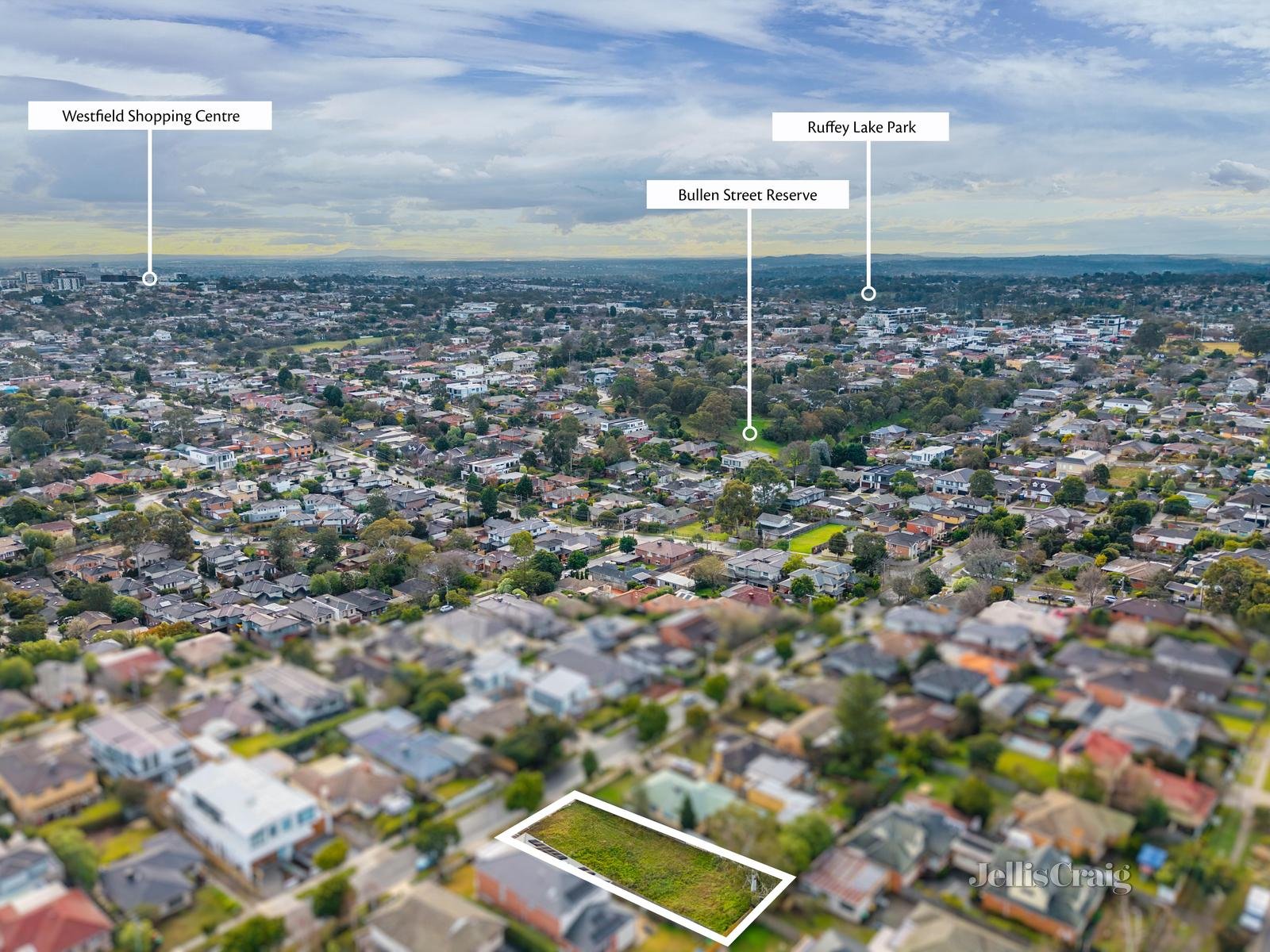 16 Meryl Street, Doncaster East image 6