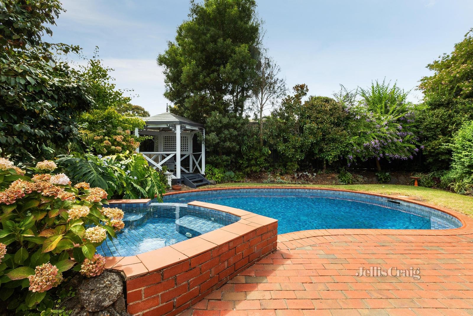 16 Miller Street, Sandringham image 2