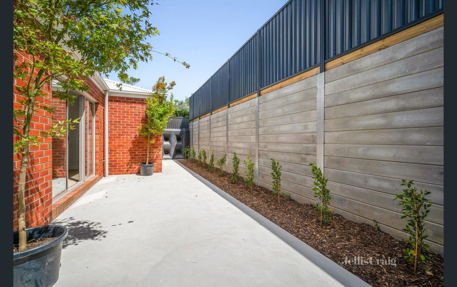 16 Miners Crescent, Ballarat East image 9