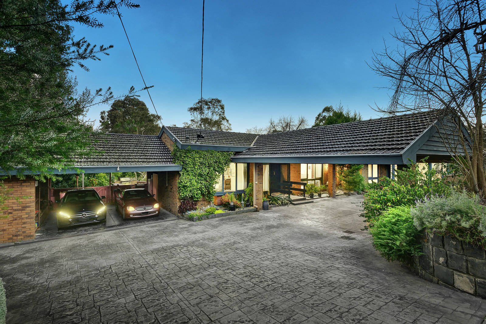 16 Montpelier Drive, Lower Plenty image 2