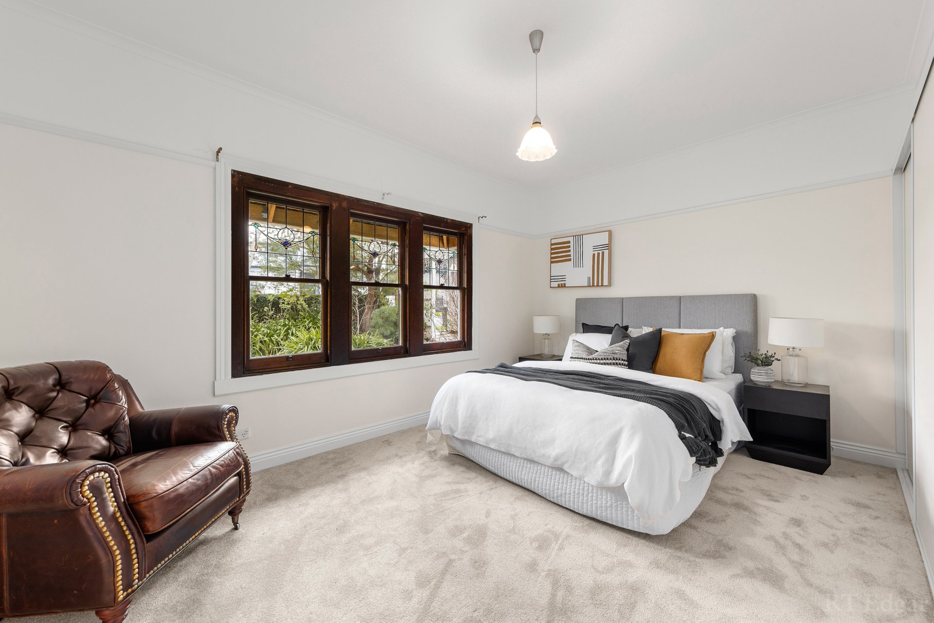 Property Gallery Thumbnail 8