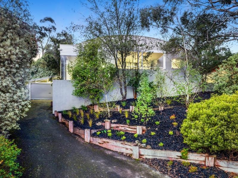 16 Mount Helen Avenue, Mount Helen image 1