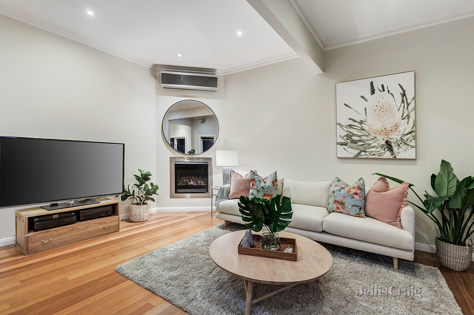 16 Munro Avenue, Ashburton image 5