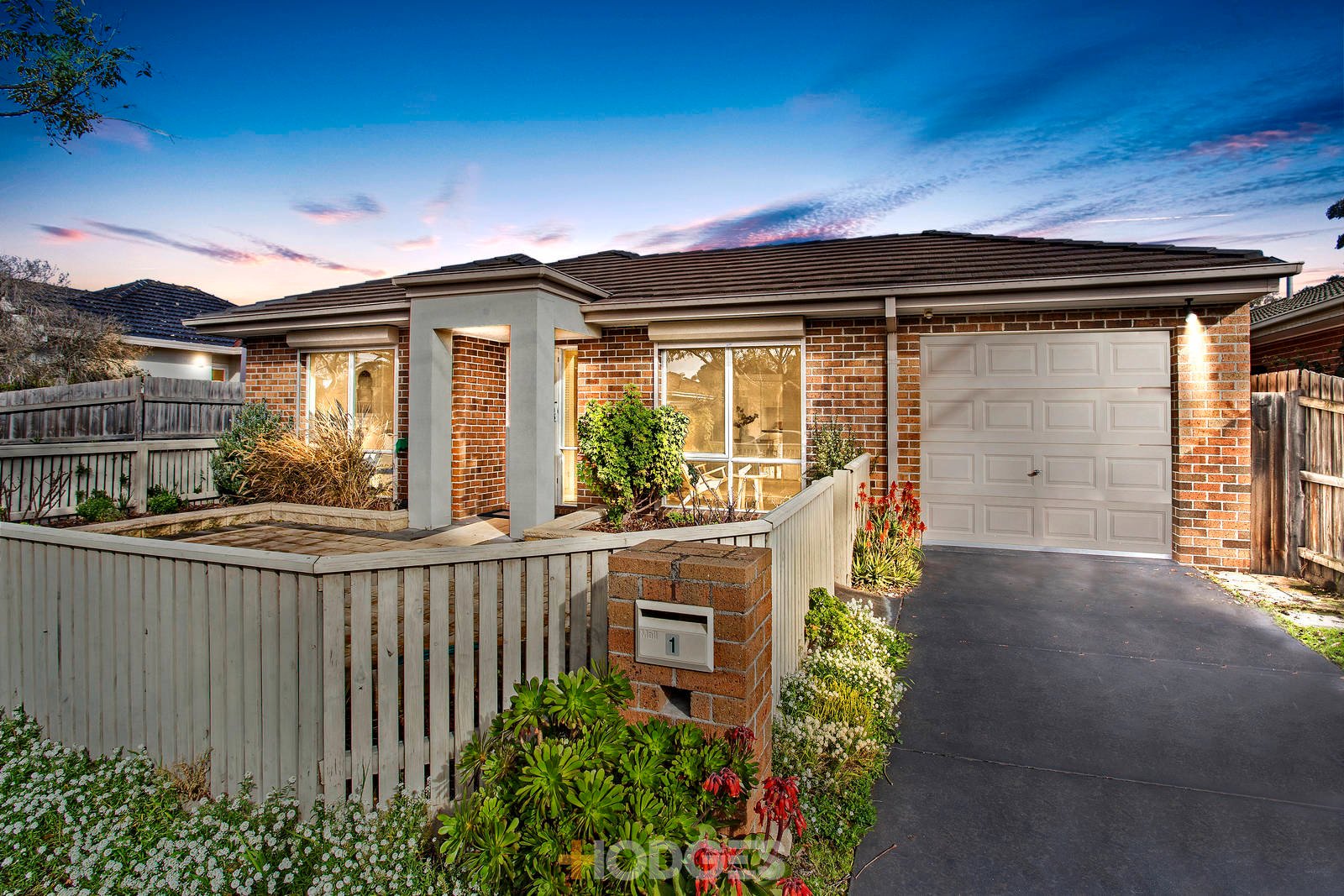 1 / 6 Munro Avenue Edithvale