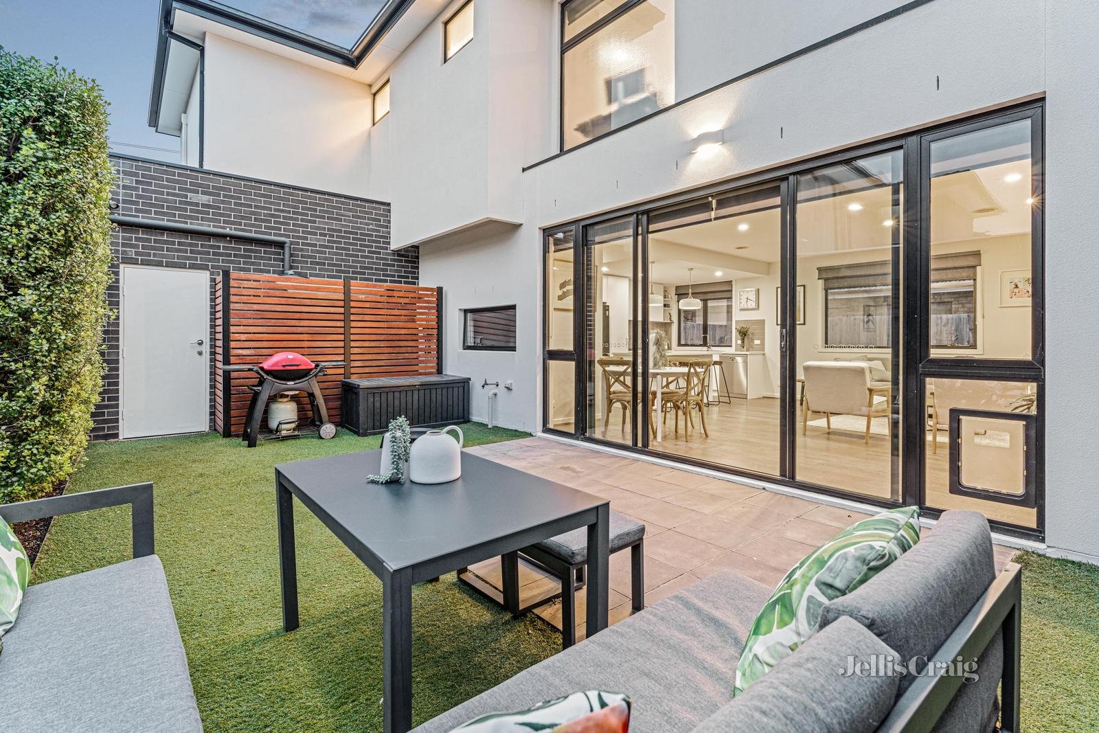 1/6 Myola Street, Carrum image 13