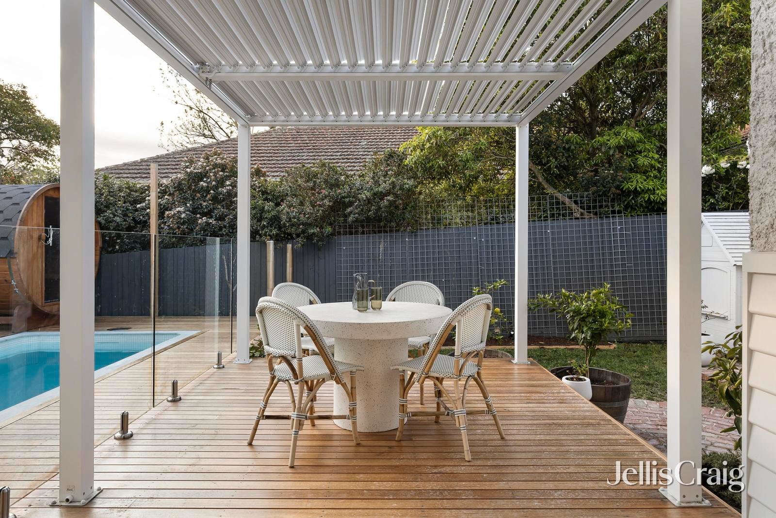 16 Myrtle Road, Canterbury image 17