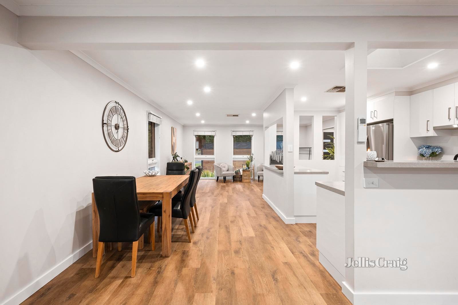 16 Nambour Drive, Mooroolbark image 9