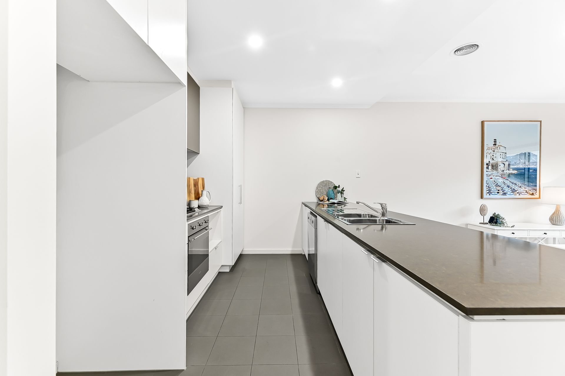 16 Newport Drive, Mulgrave image 6