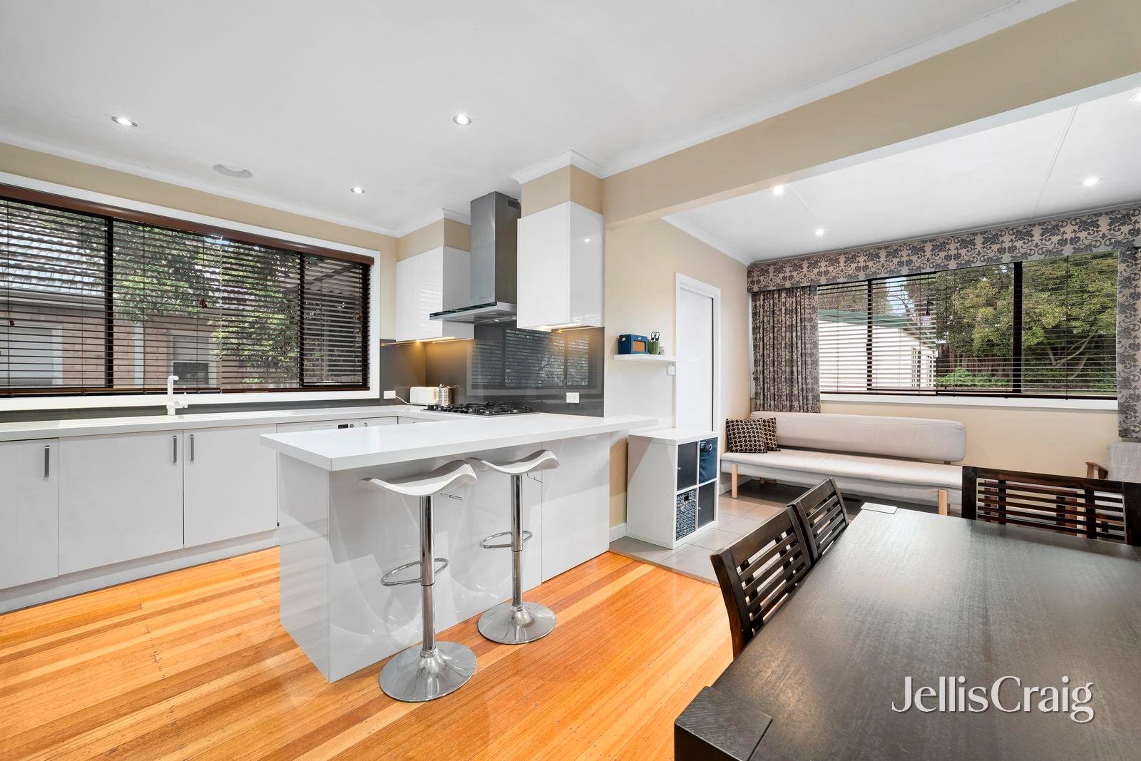 16 Norman Street, Mitcham image 4