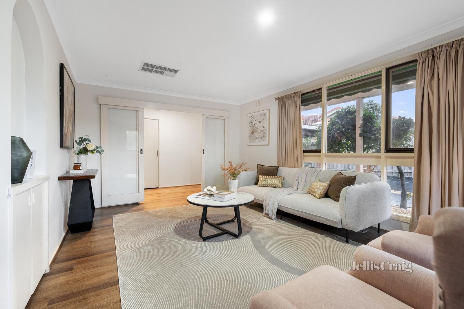 16 Northam Street, Glen Waverley image 4