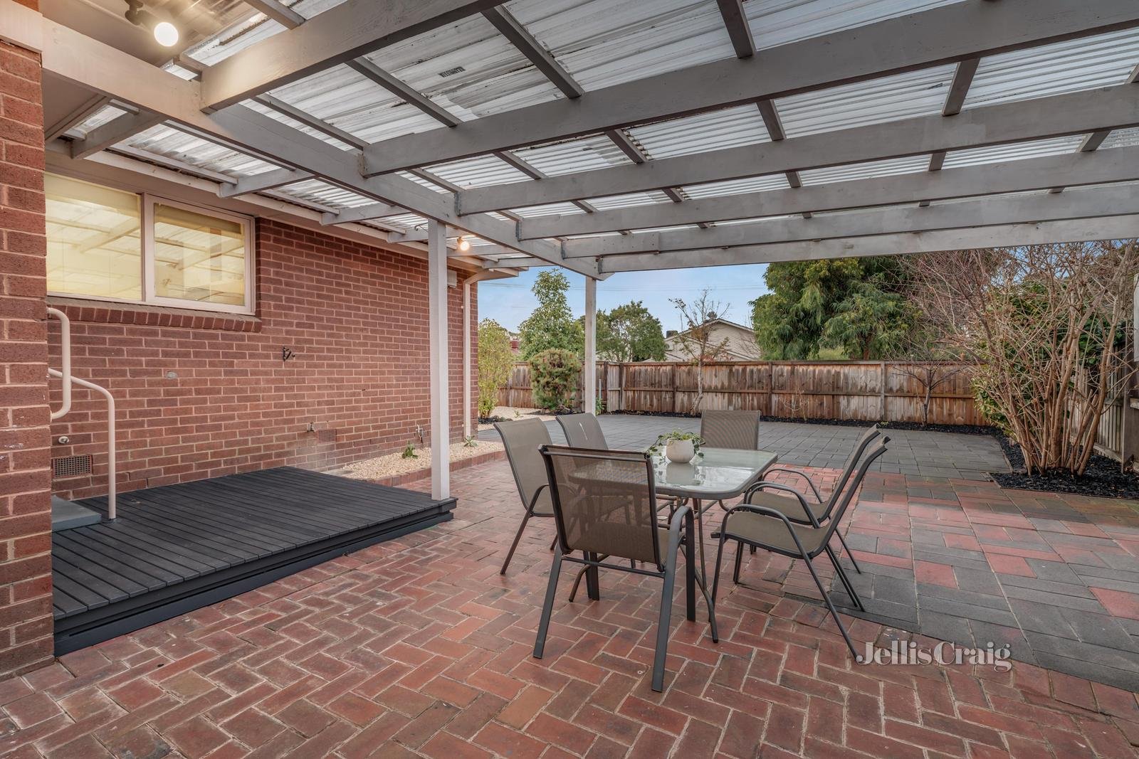 16 Northam Street, Glen Waverley image 10