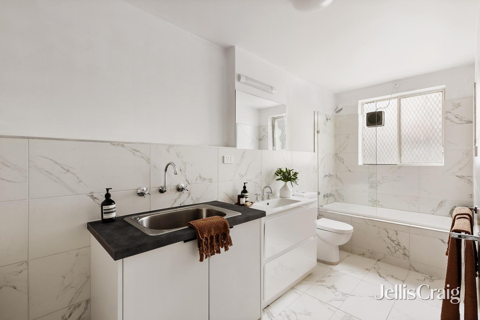 1/6 Osborne Avenue, Glen&nbsp;Iris image 7