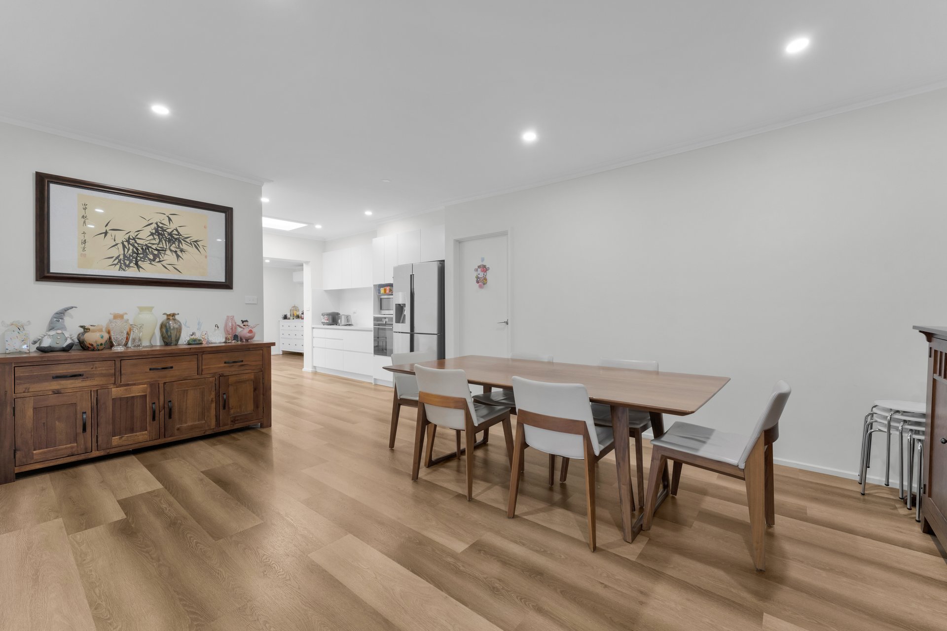 16 O'Sullivan Road, Glen&nbsp;Waverley image 3