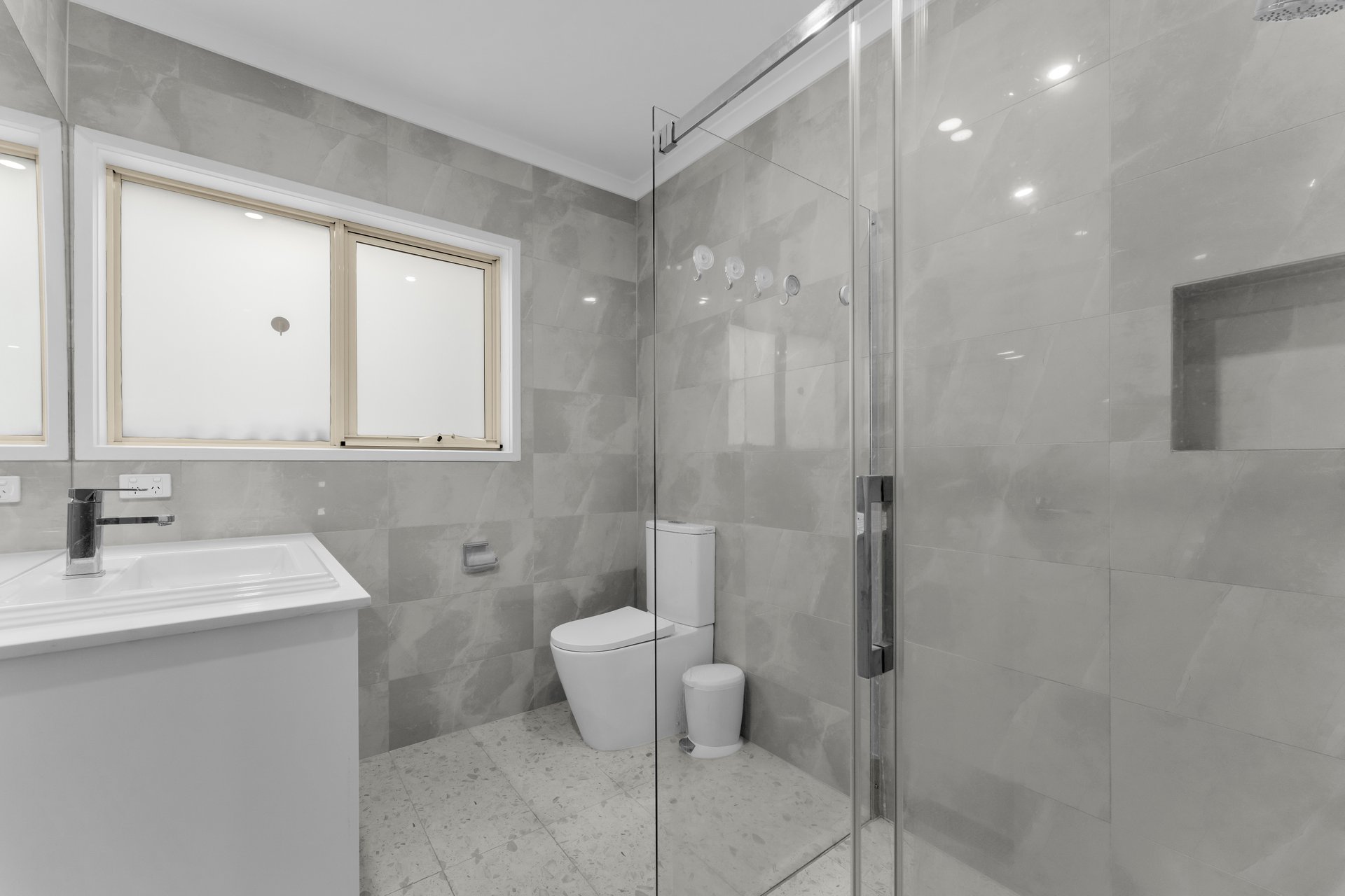 16 O'Sullivan Road, Glen&nbsp;Waverley image 6