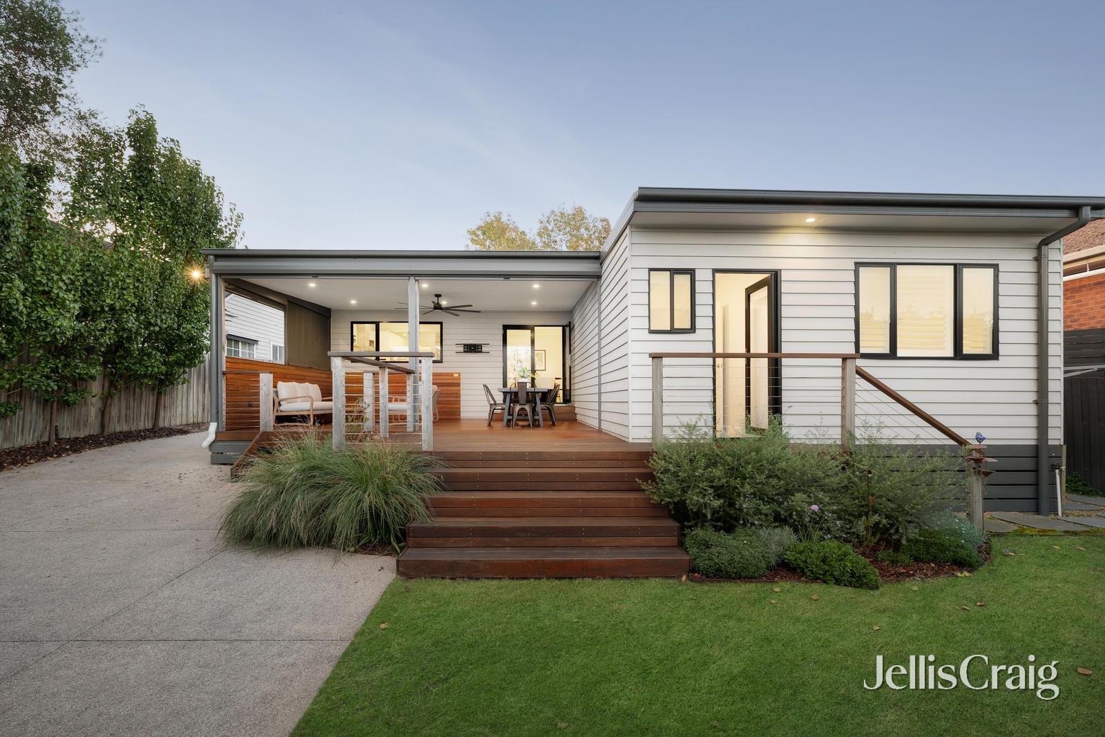 16 Owen Street, Mitcham image 11