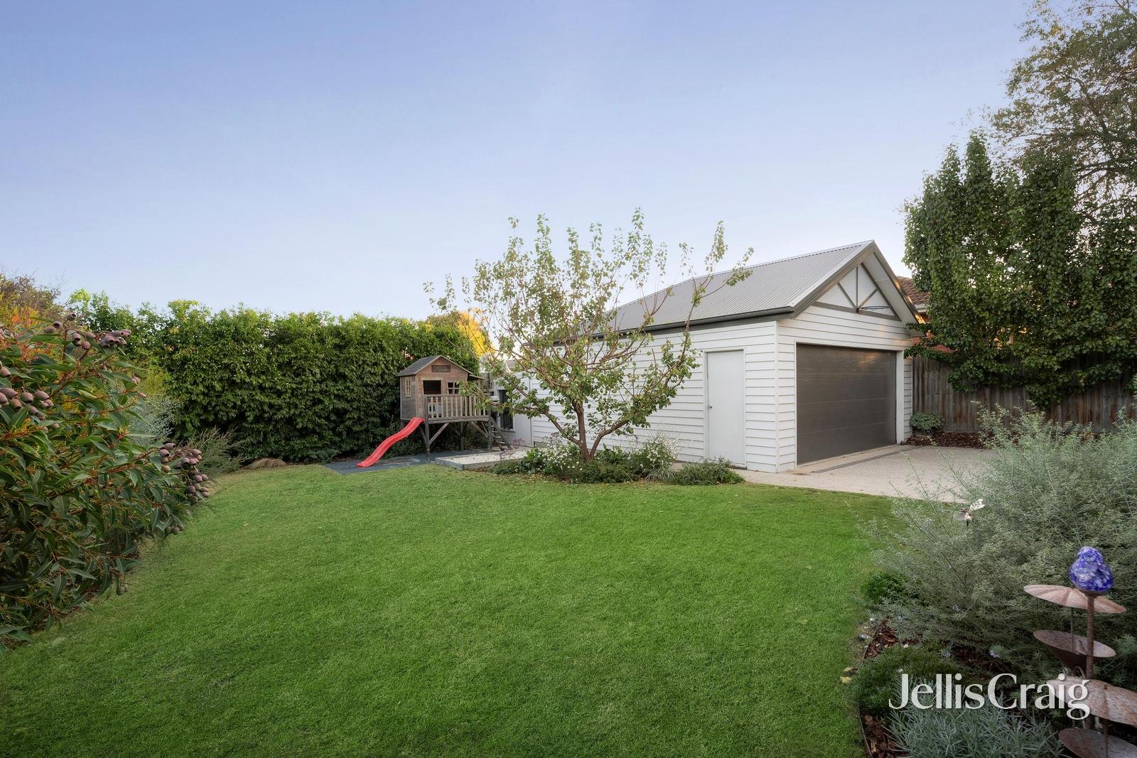16 Owen Street, Mitcham image 12