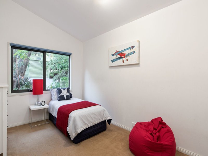 16 Park Road, Montrose image 9