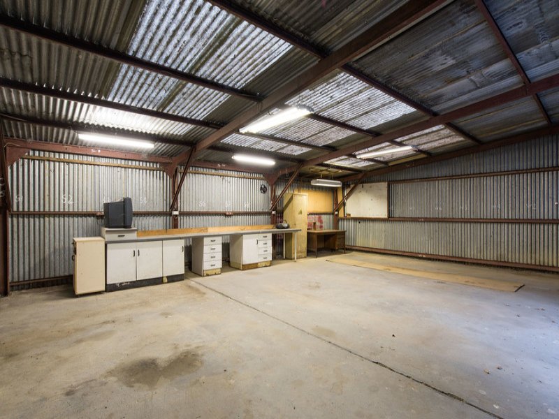 16 Park Road, Montrose image 15