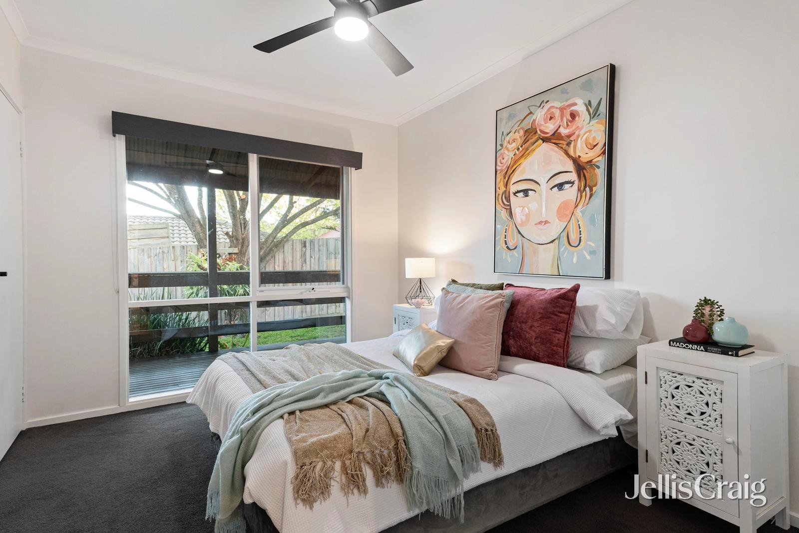 16 Penshurst Place, Warranwood image 9