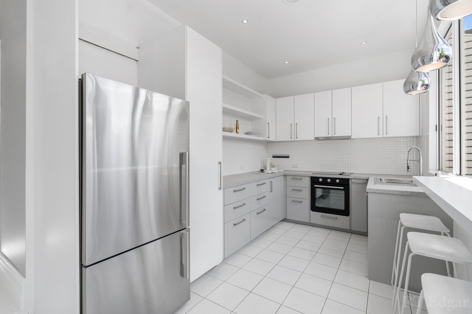 Property Gallery Thumbnail 11