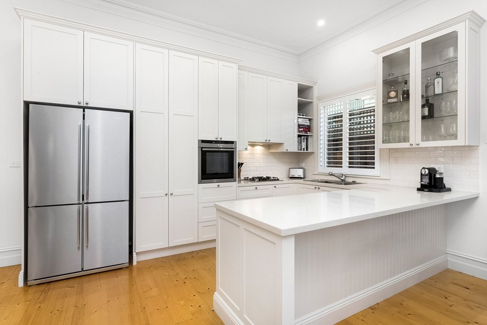 16 Pine Avenue, Elwood image 5