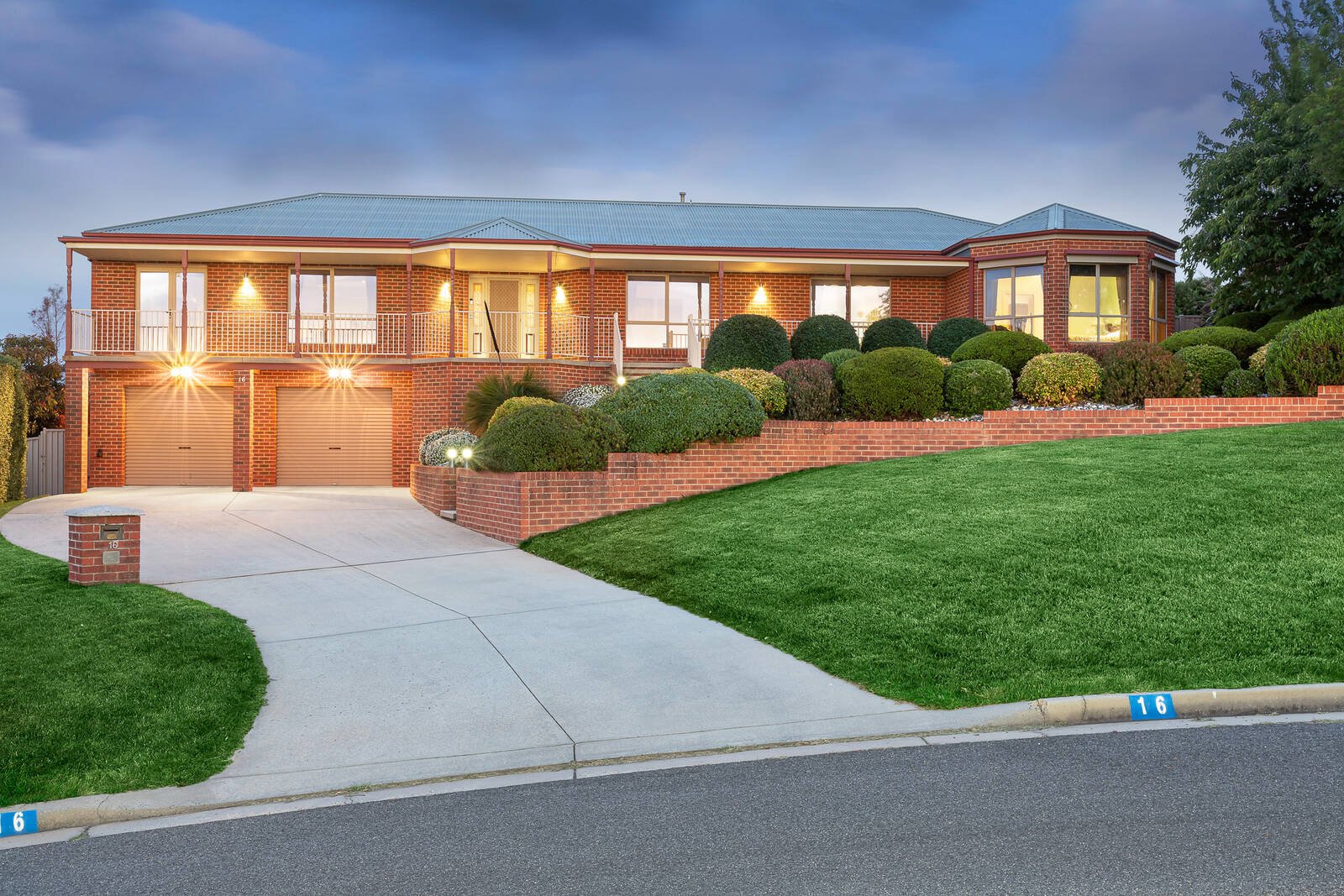 16 Pinewood Drive, Ballarat North, VIC 3350