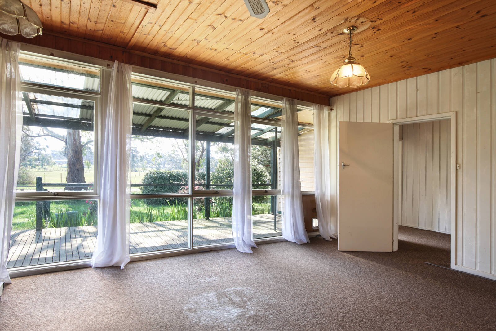 Property Gallery Thumbnail 4