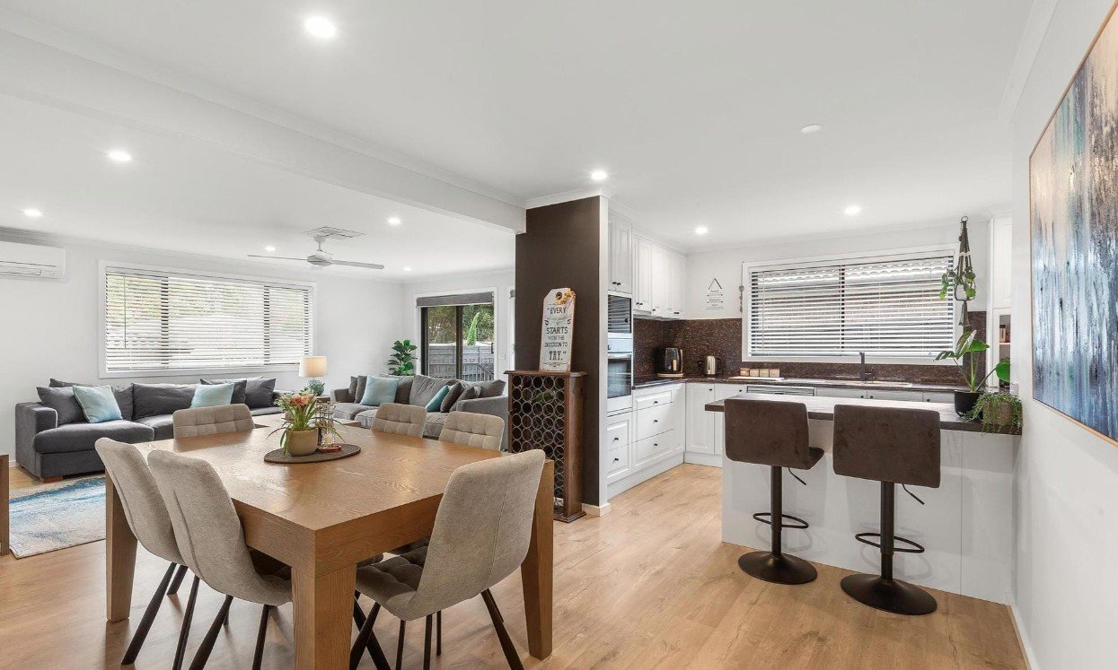 1/6 Plaza Court, Lilydale image 2