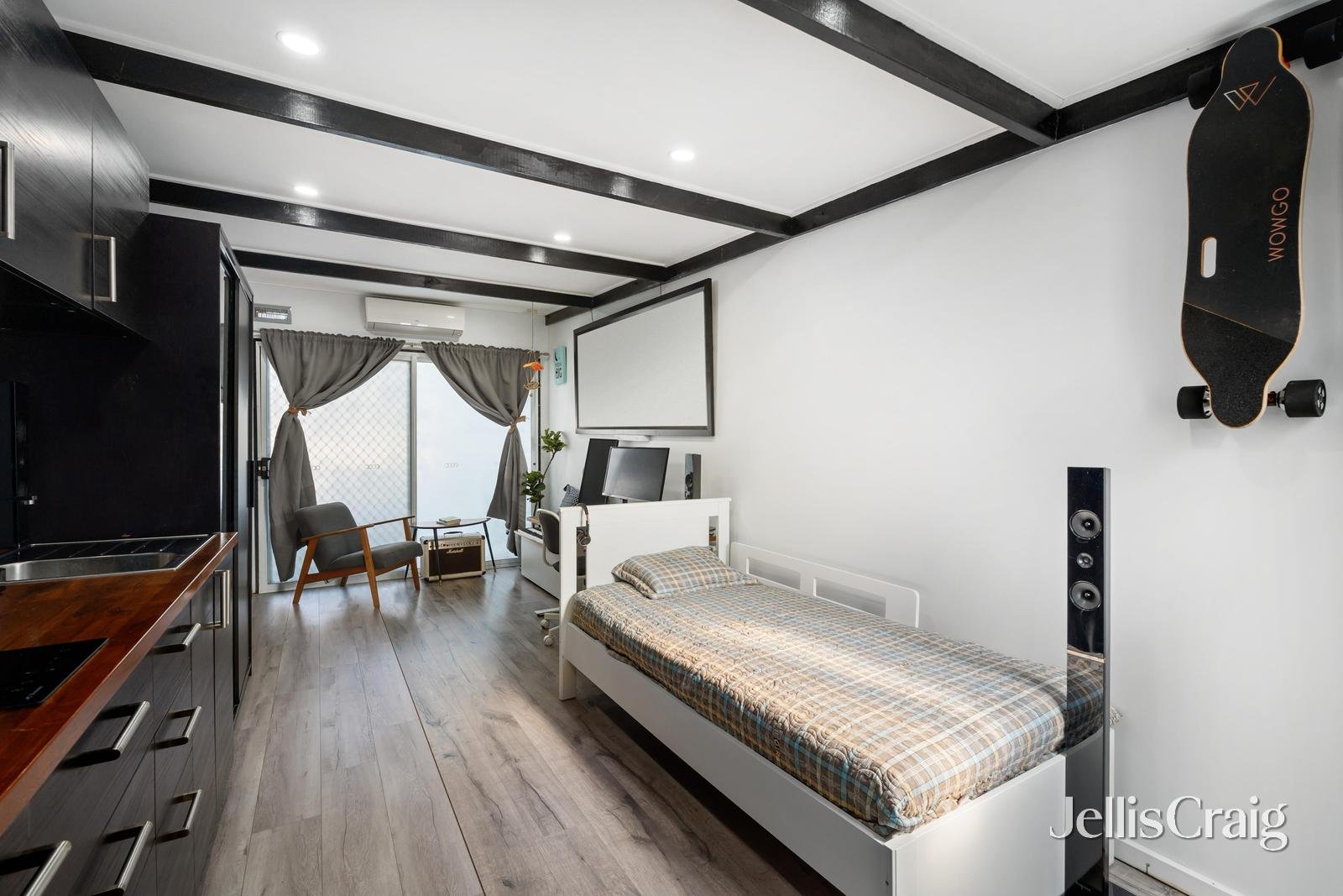 16 Raven Street, Doncaster&nbsp;East image 5