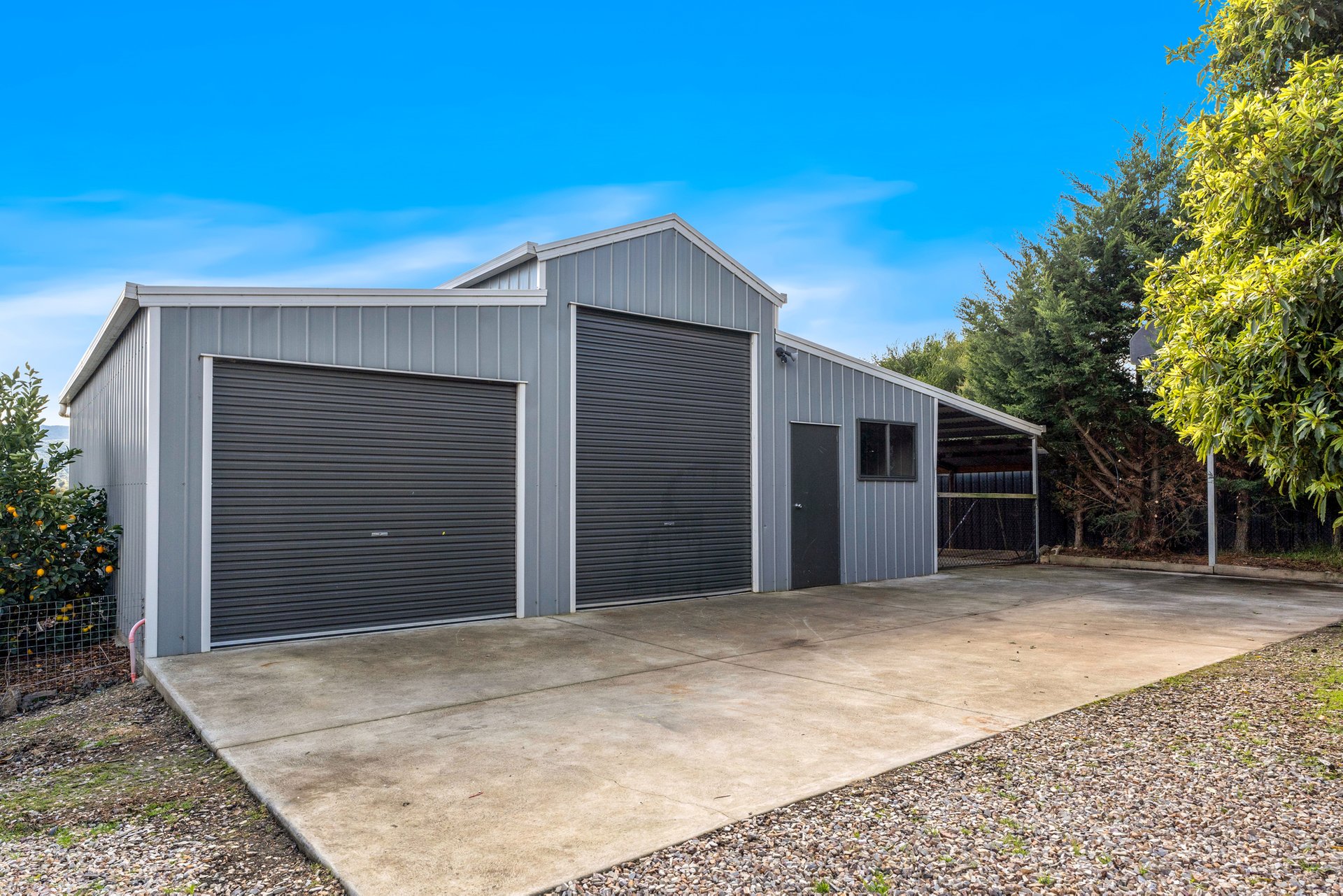 Property Gallery Thumbnail 13