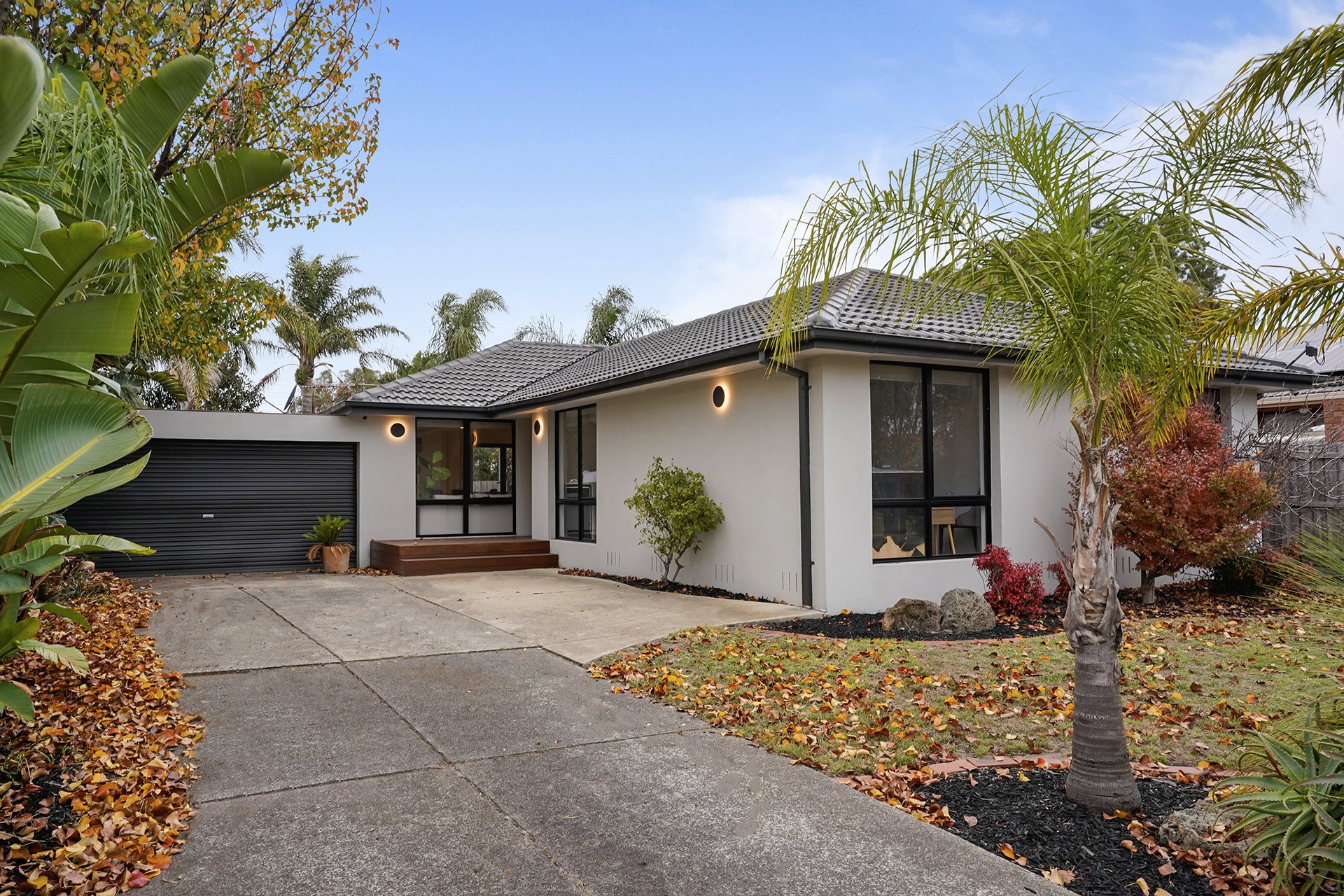 16 Renowden Street, Cheltenham image 1