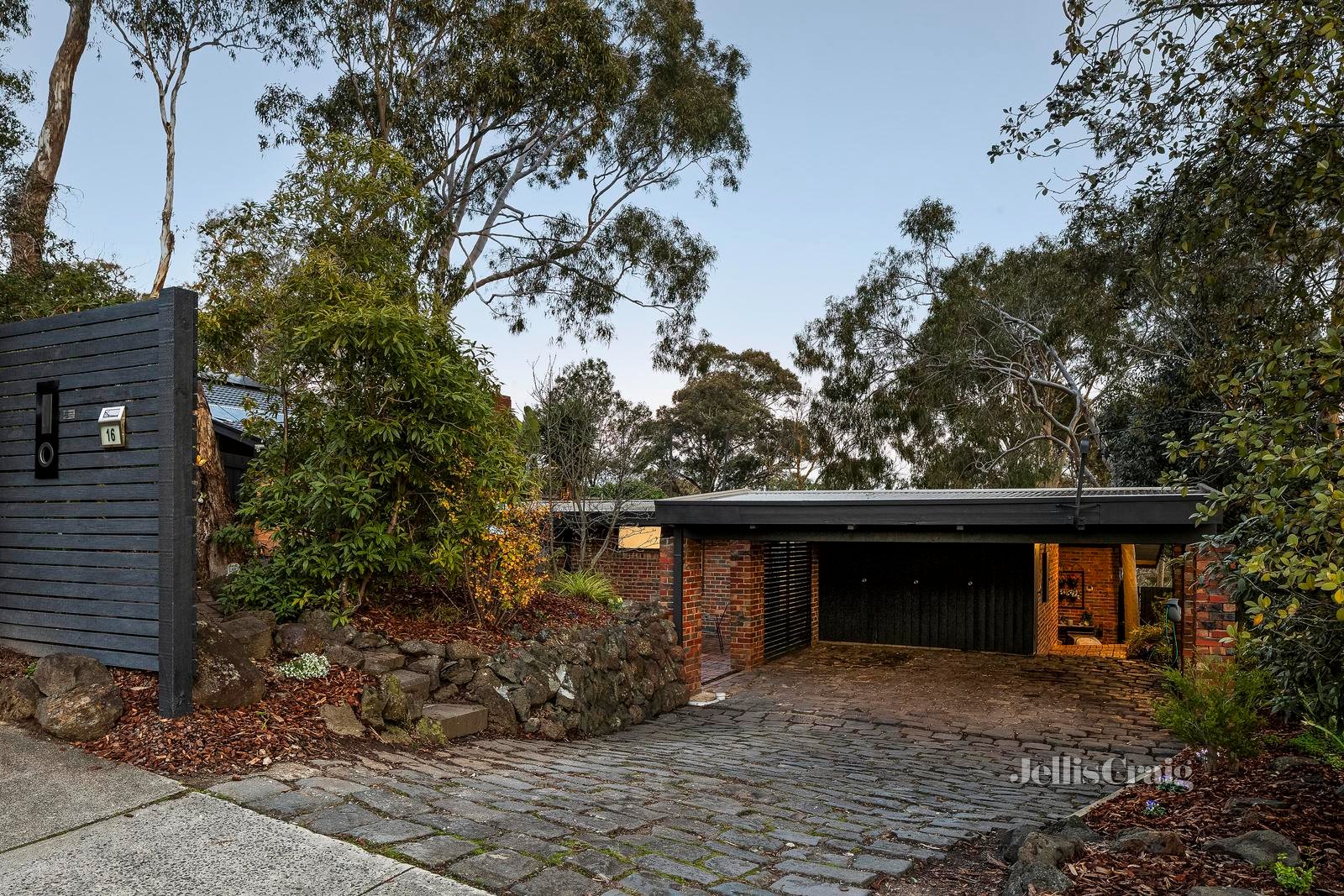 16 Ridge Road, Greensborough image 22