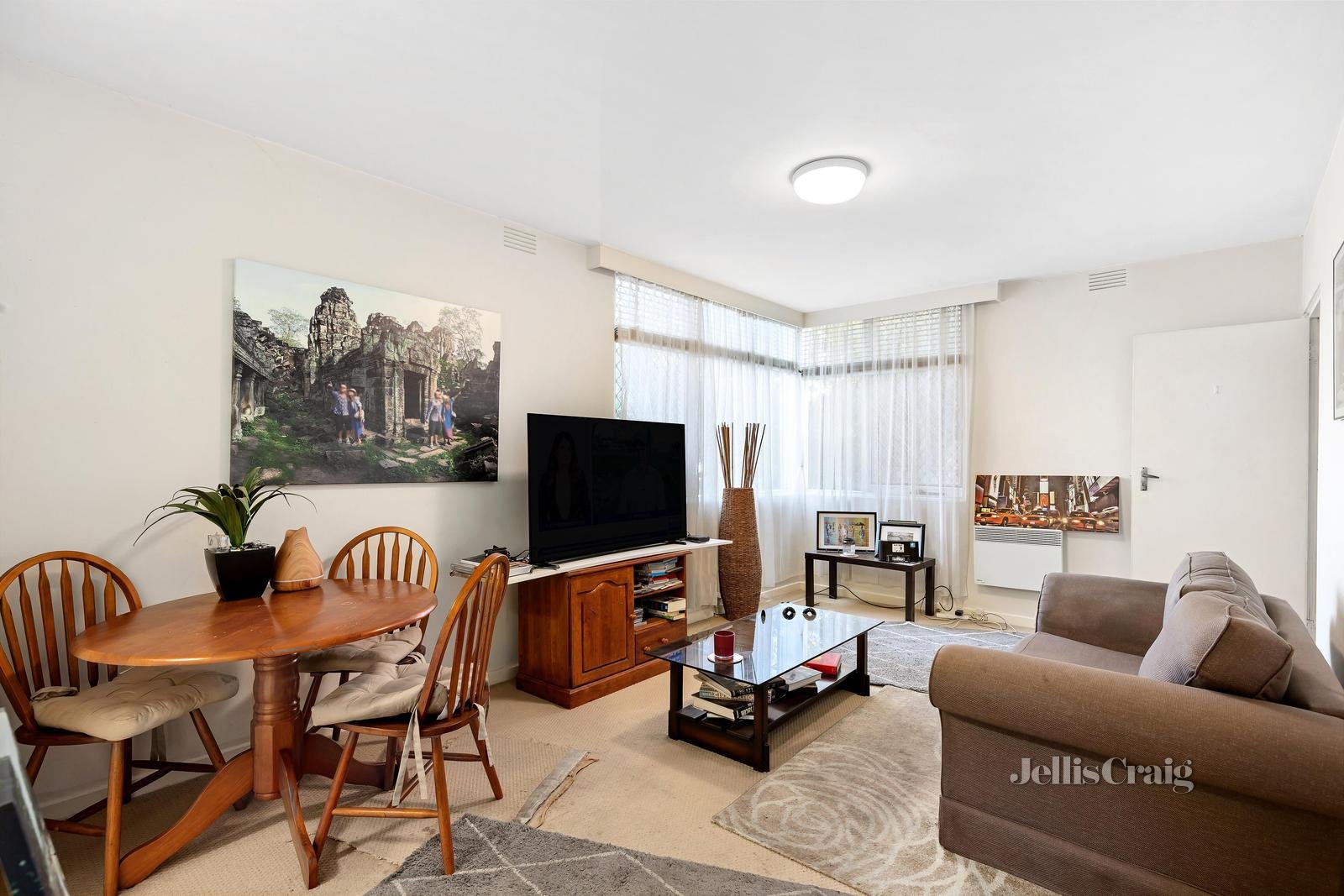 1/6 Rocke Street, Ivanhoe image 2