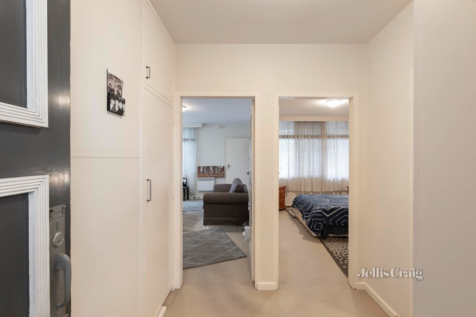 1/6 Rocke Street, Ivanhoe image 8