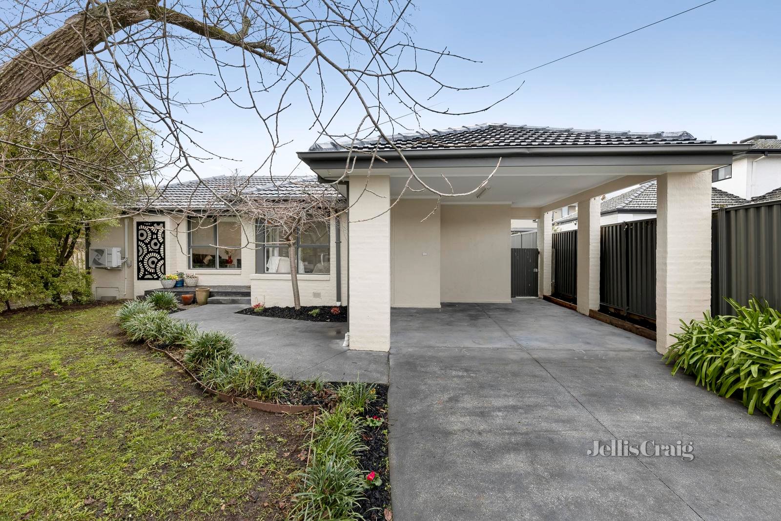 16 Rowan Street, Croydon image 1