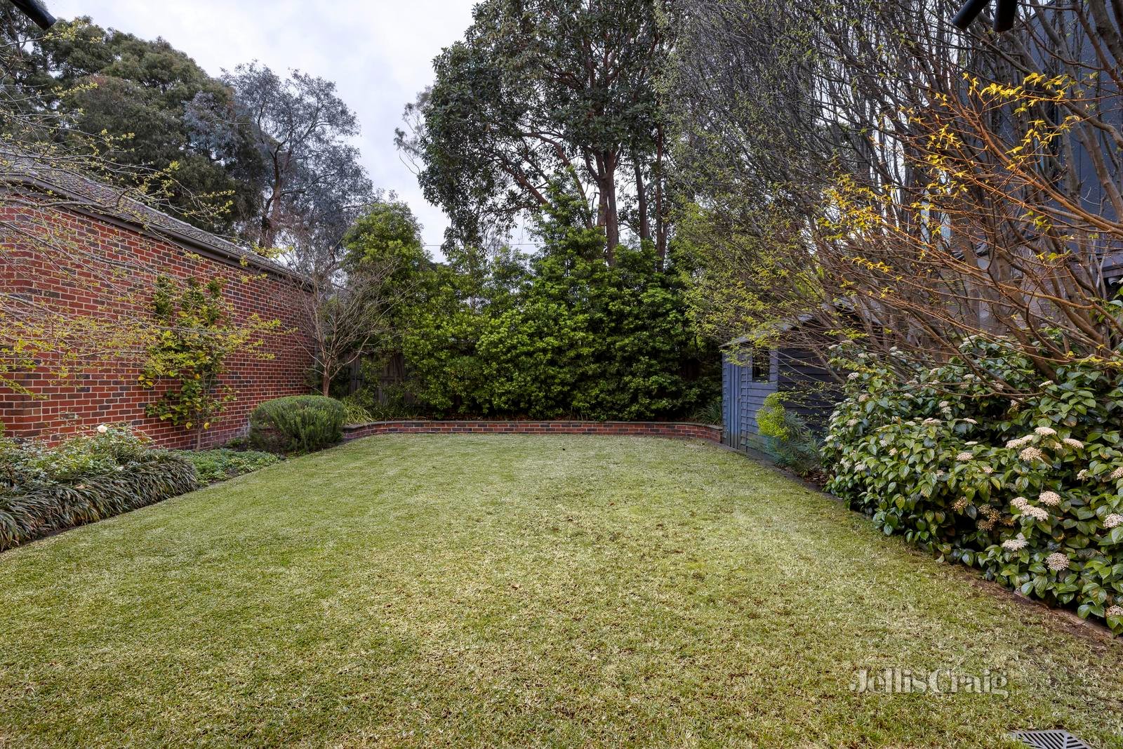 16 Rowell Avenue, Camberwell image 14