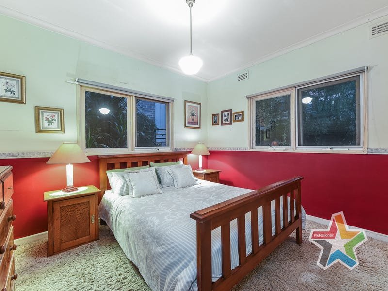 16 Ruthven Way, Ringwood East image 7