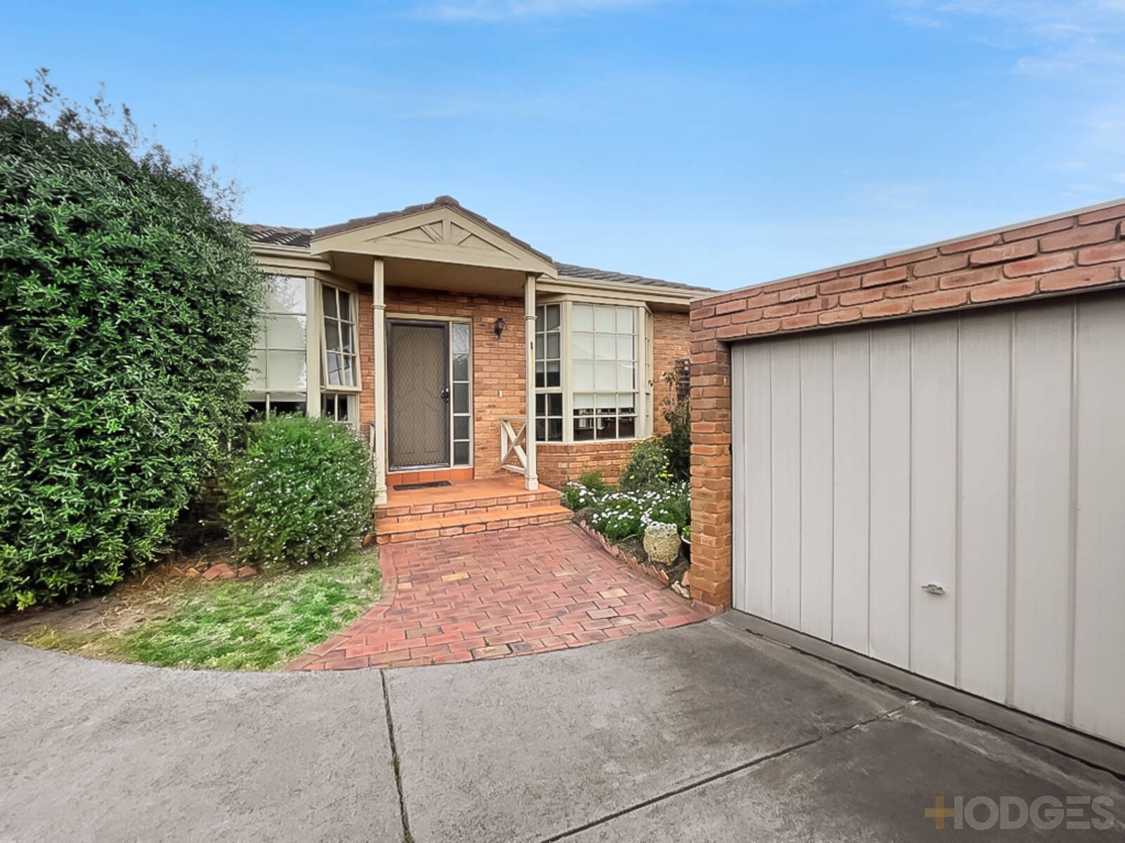1 / 6 Sandringham Road Sandringham