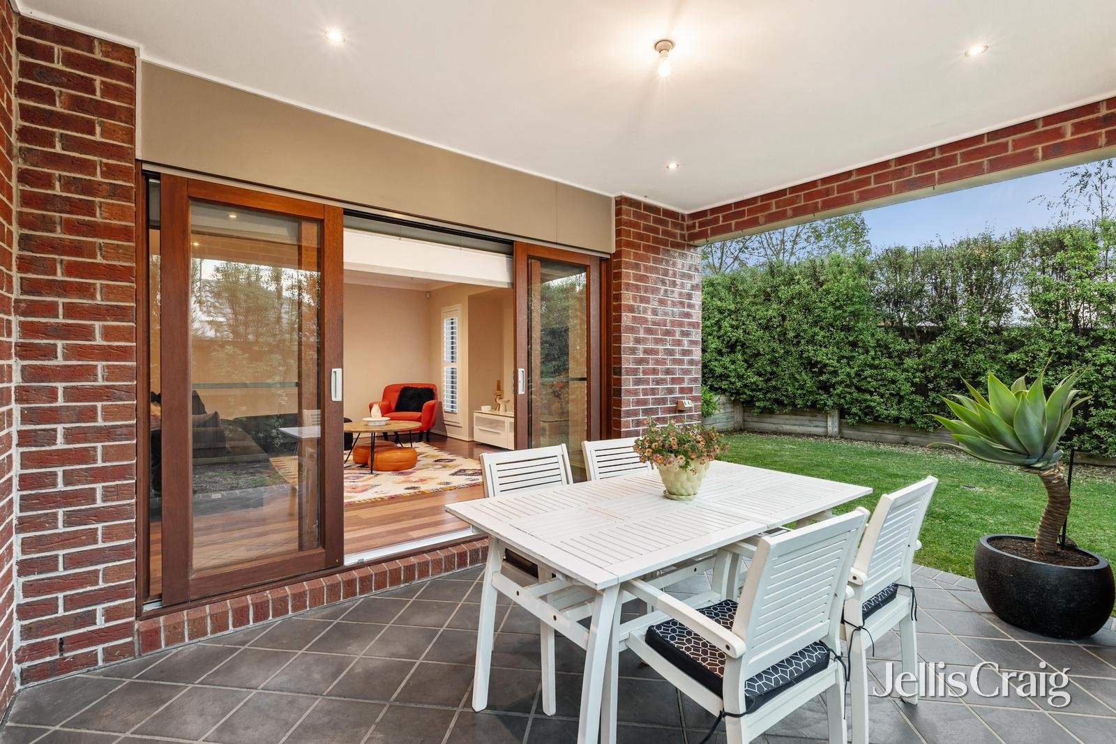 16 Scurry Drive, Croydon image 15