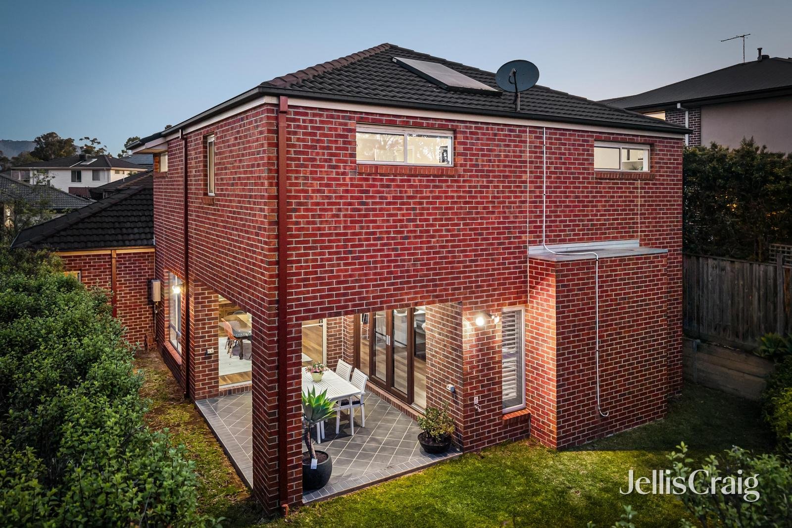 16 Scurry Drive, Croydon image 18