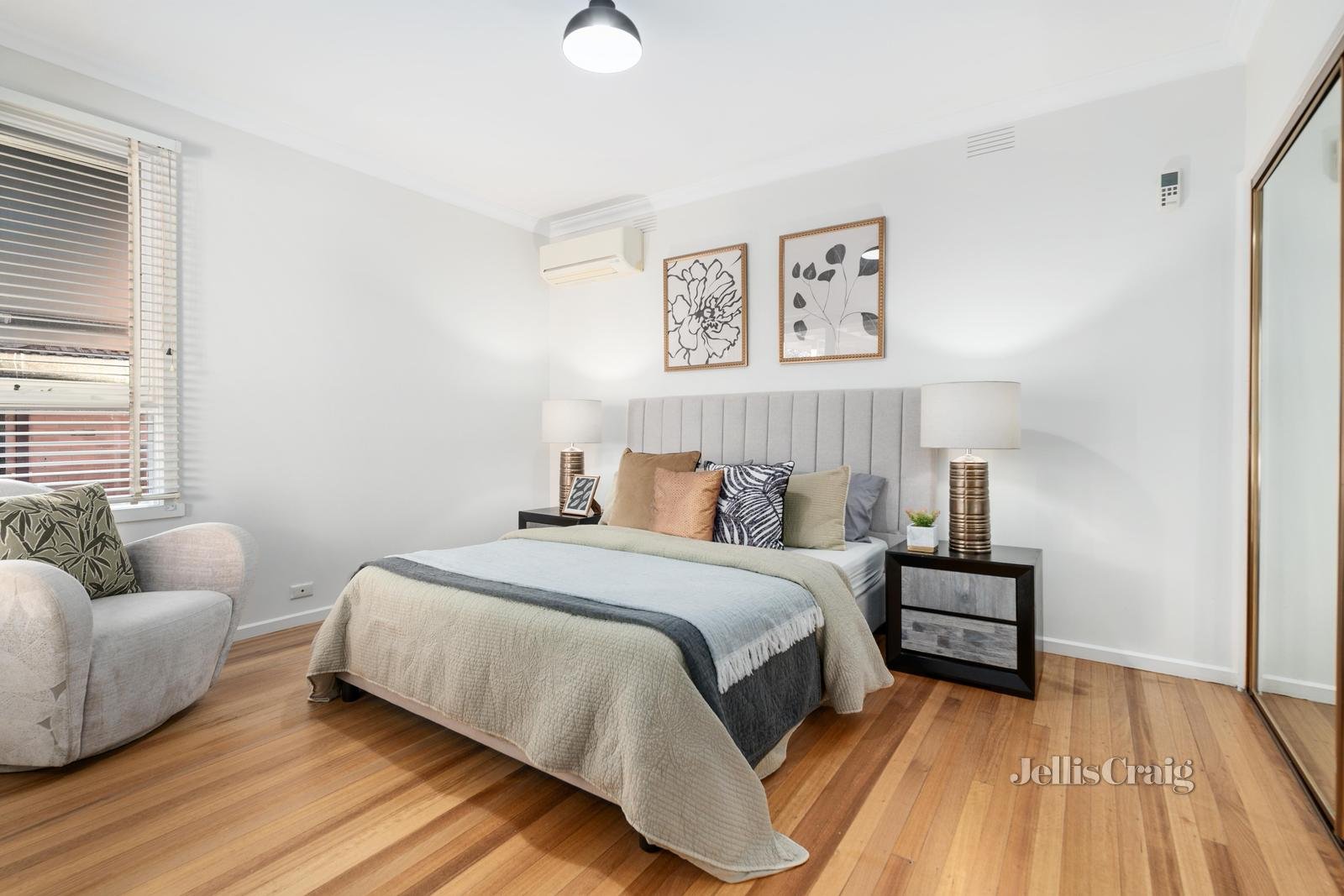 16 Shanklin Street, Box Hill North image 5